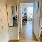 Homestay Private Room Only, Spacious Room In A Lovely Central Appartment